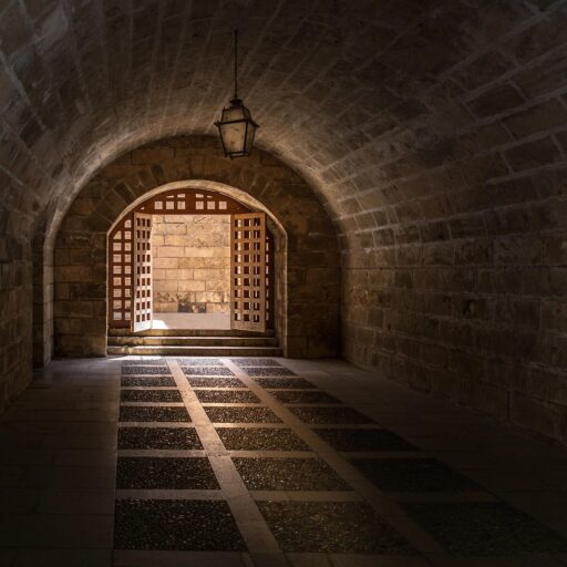 palma de mallorca, cathedral, cellar vault